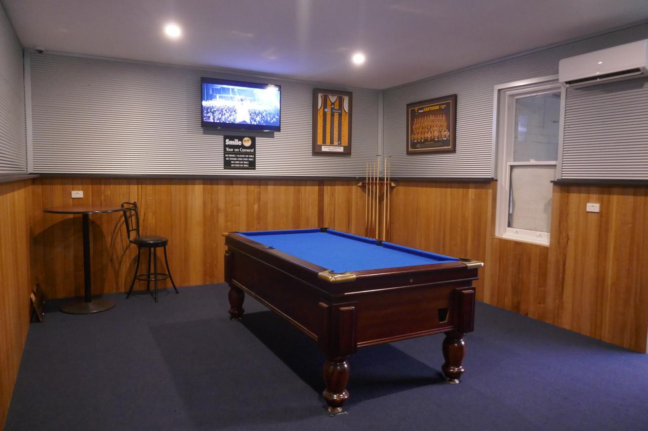 Okeefes Hotel Backpackers Launceston Eksteriør billede